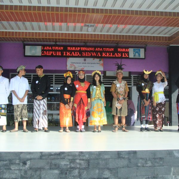 “Warna-Warni Nusantara di NEGSAGO: Rayakan Hari Kartini dengan Aksi&hellip;