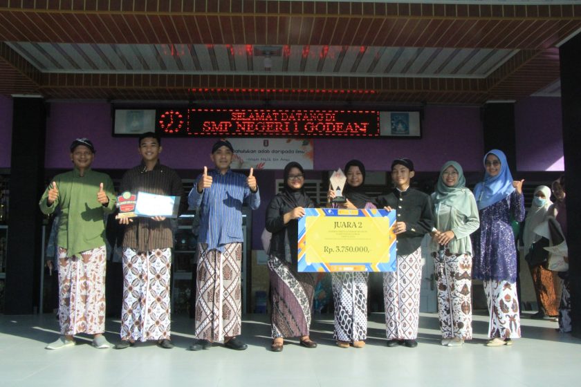 Bawa Pulang Emas! Darrel Danadyaksa, Siswa SMPN 1 Godean, Antarkan Yuso Yogyakarta Juara Kejurda Voli U-18